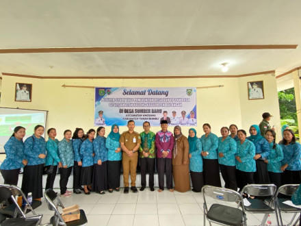  Study Tiru Pemerintahan Desa dan TP PKK Desa Se-Kecamatan Halong Kabupaten Balangan di Desa Sumber Baru, Kecamatan Angsana Kabupaten Tanah Bumbu