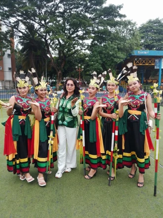 Penari Perwakilan KIM Kalsel di KIM Festival 2025